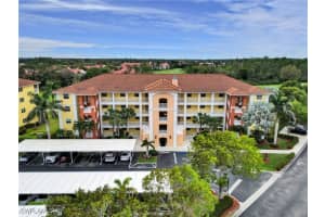 6816 Sterling Greens Pl 103, Naples