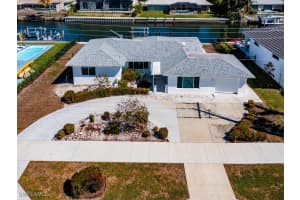765 Barfield Drive, Marco Island, FL 34145 Sold 06/23/25