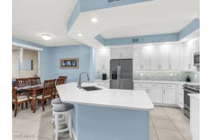 269 Vintage Bay Drive, Marco Island, FL 34145 Sold 05/06/25