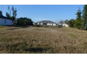 2819 10th Terrace, Cape Coral, FL 33993 Sold 10/30/25