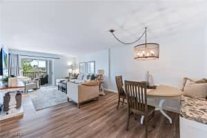 555 Park Shore Drive, Naples, FL 34103 - MLS#225020274