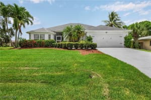 122 48th Terrace, Cape Coral, FL 33914 - MLS#225020319