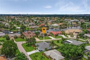 122 48th Terrace, Cape Coral, FL 33914 - MLS#225020319