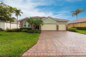 3000 Sunset Pointe Cir, Cape Coral