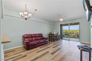 182 Newport Drive, Naples, FL 34114 - MLS#225020393
