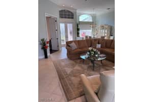 16219 Edgemont Dr, Fort Myers