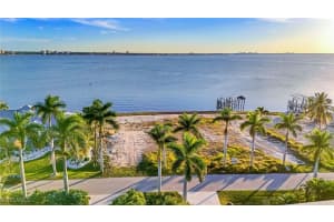 648 Coral Drive, Cape Coral, FL 33904 - MLS#225020418