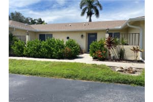 51 Glades Blvd 2, Naples
