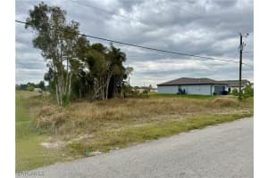 859 Yellowbird Drive, Fort Myers, FL 33913 Sold 10/31/25