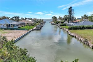 1929 INDIAN HILL Street, Marco Island, FL 34145 - MLS#225020623