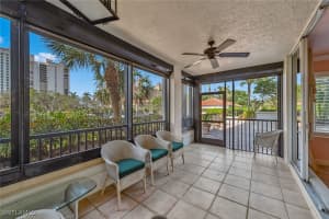 8720 Bay Colony Dr 104, Naples