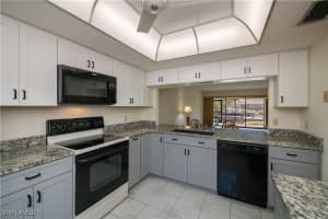 232 Cape Coral Parkway, Cape Coral, FL 33904 - MLS#225020757