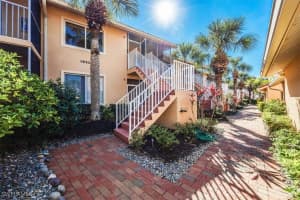 1650 Windy Pines Drive, Naples, FL 34112 Sold 04/14/25