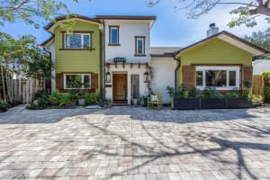 1100 13th St N, Naples