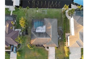 1041 Waterway Drive, Fort Myers, FL 33919 - MLS#225020914