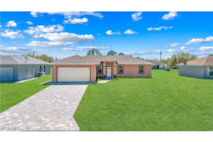 2603 43rd Street, Lehigh Acres, FL 33971 Sold 05/28/25