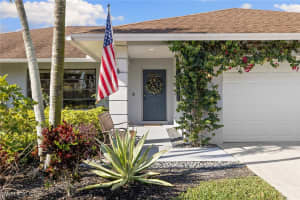 130 Torrey Pines Point, Naples, FL 34113 Sold 04/16/25