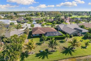 130 Torrey Pines Point, Naples, FL 34113 Sold 04/16/25