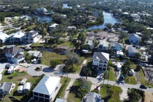 27566 Tarpon Way, Bonita Springs, FL 34134 - MLS#225021093