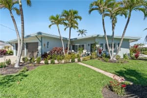 5229 Avenida Pescadora, Fort Myers Beach, FL 33931 Sold 06/26/25