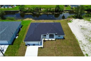1619 2nd Street, Cape Coral, FL 33993 - MLS#225021245