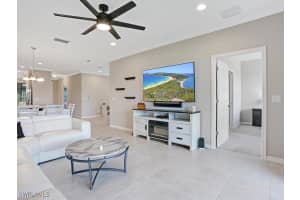 9378 Pocida Court, Naples, FL 34119 - MLS#225021254
