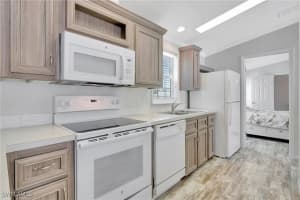 932 Palm Drive, Naples, FL 34114 Sold 05/15/25