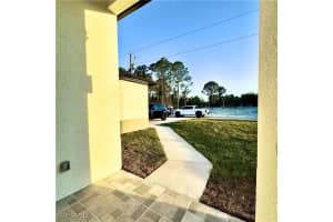 4105 14th Street, Lehigh Acres, FL 33971 Sold 04/04/25