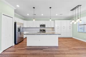 9229 Woodhurst Drive, Naples, FL 34120 - MLS#225021332