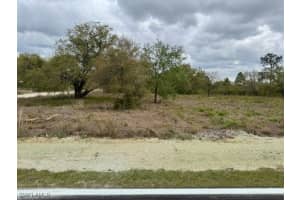 7681 23rd Terrace, Labelle, FL 33935 Sold 06/18/25