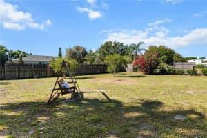 2811 4th Street, Lehigh Acres, FL 33971 Sold 04/24/25
