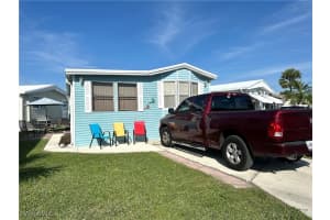 4710 Pilgrims Way W, Estero
