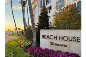 20 Seagate Dr 703, Naples