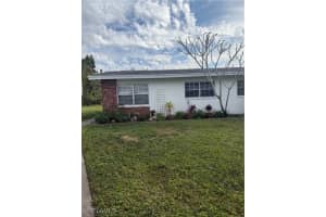 823 Courtington Lane, Fort Myers, FL 33919 - MLS#225021444