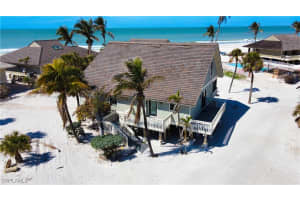 29 Beach Homes, Captiva, FL 33924 Sold 05/23/25