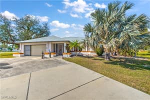 19484 Midway Blvd, Port Charlotte