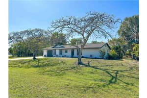 4875 Tahiti Lane, Naples, FL 34112 Sold 06/16/25