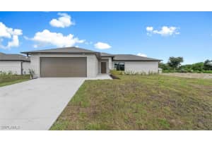 3930 18th Street, Lehigh Acres, FL 33971 Sold 04/30/25