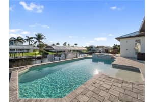 1042 Clarellen Drive, Fort Myers, FL 33919 Sold 04/30/25