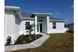2712 10th Street, Lehigh Acres, FL 33976 Sold 03/10/25