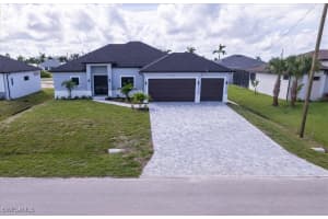 4308 27th Lane, Cape Coral, FL 33993 - MLS#225021838