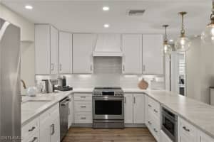6304 Saint Andrews Circle, Fort Myers, FL 33919 Sold 06/16/25