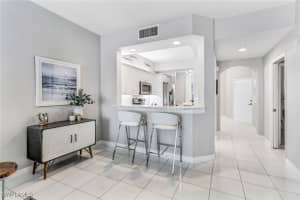 401 Bayfront Place, Naples, FL 34102 - MLS#225021975