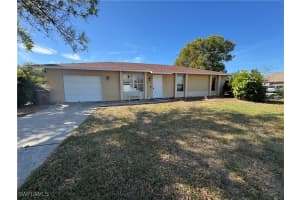 246 36th Terrace, Cape Coral, FL 33914 - MLS#225022056