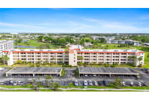 7402 Lake Breeze Drive, Fort Myers, FL 33907 Sold 08/26/25