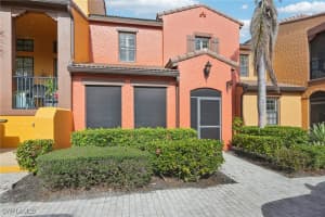 9081 Albion Ln S 6506, Naples