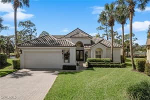 25 Grey Wing Pt, Naples