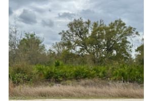 7645 23rd Terrace, Labelle, FL 33935 Sold 06/18/25