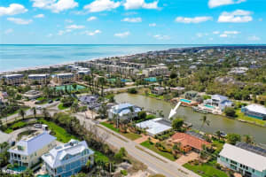 821 Lindgren Blvd, Sanibel