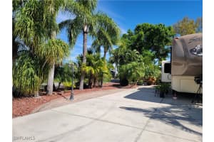 5761 Brightwood Drive, Fort Myers, FL 33905 - MLS#225022360